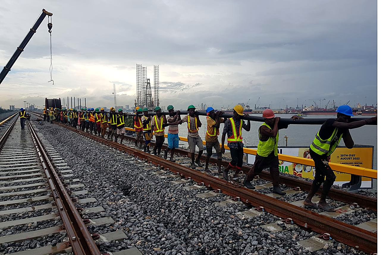 Nova Blueline Power, Lagos Blueline rail