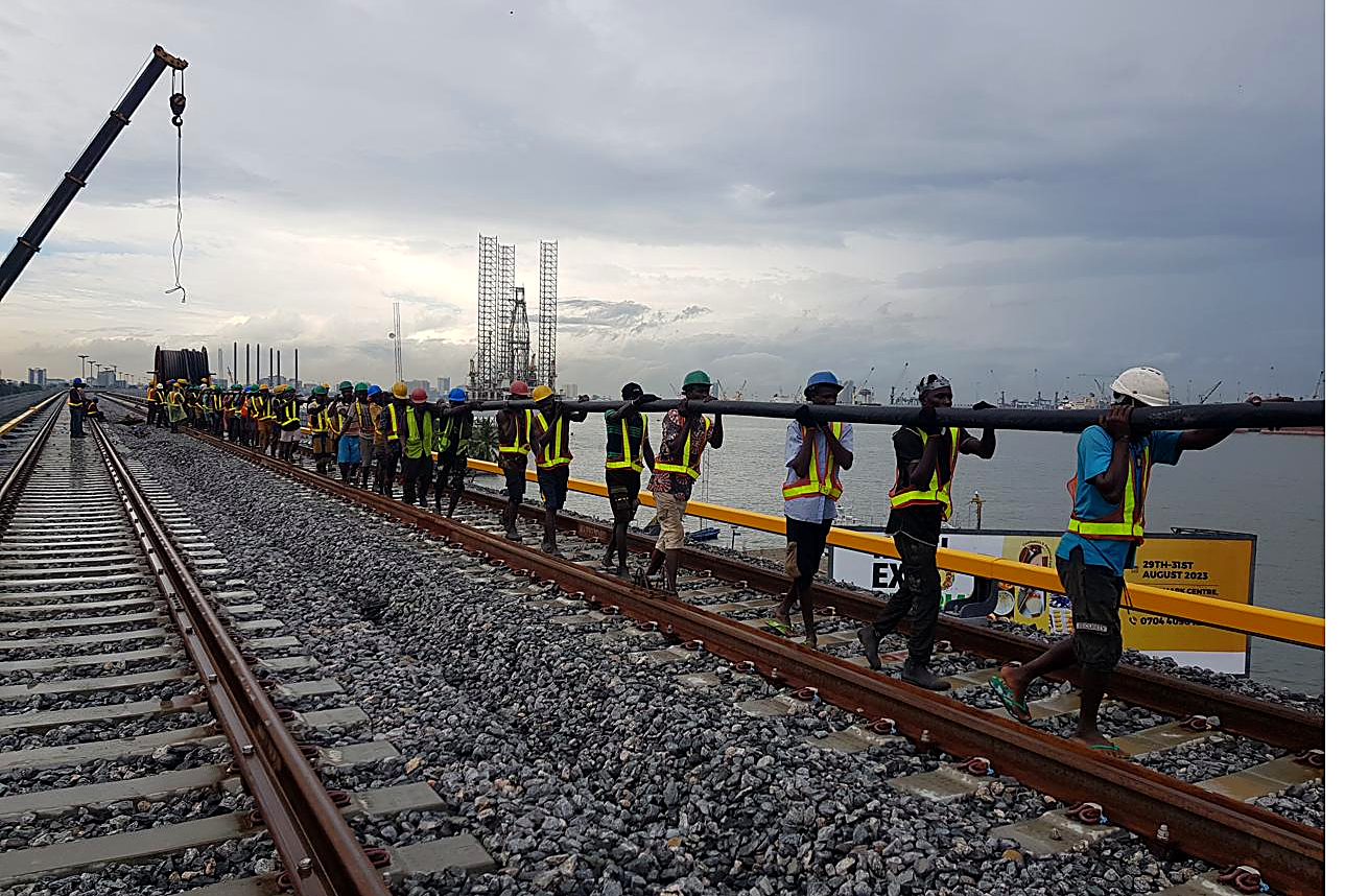 Nova Blueline Power, Lagos Blueline rail